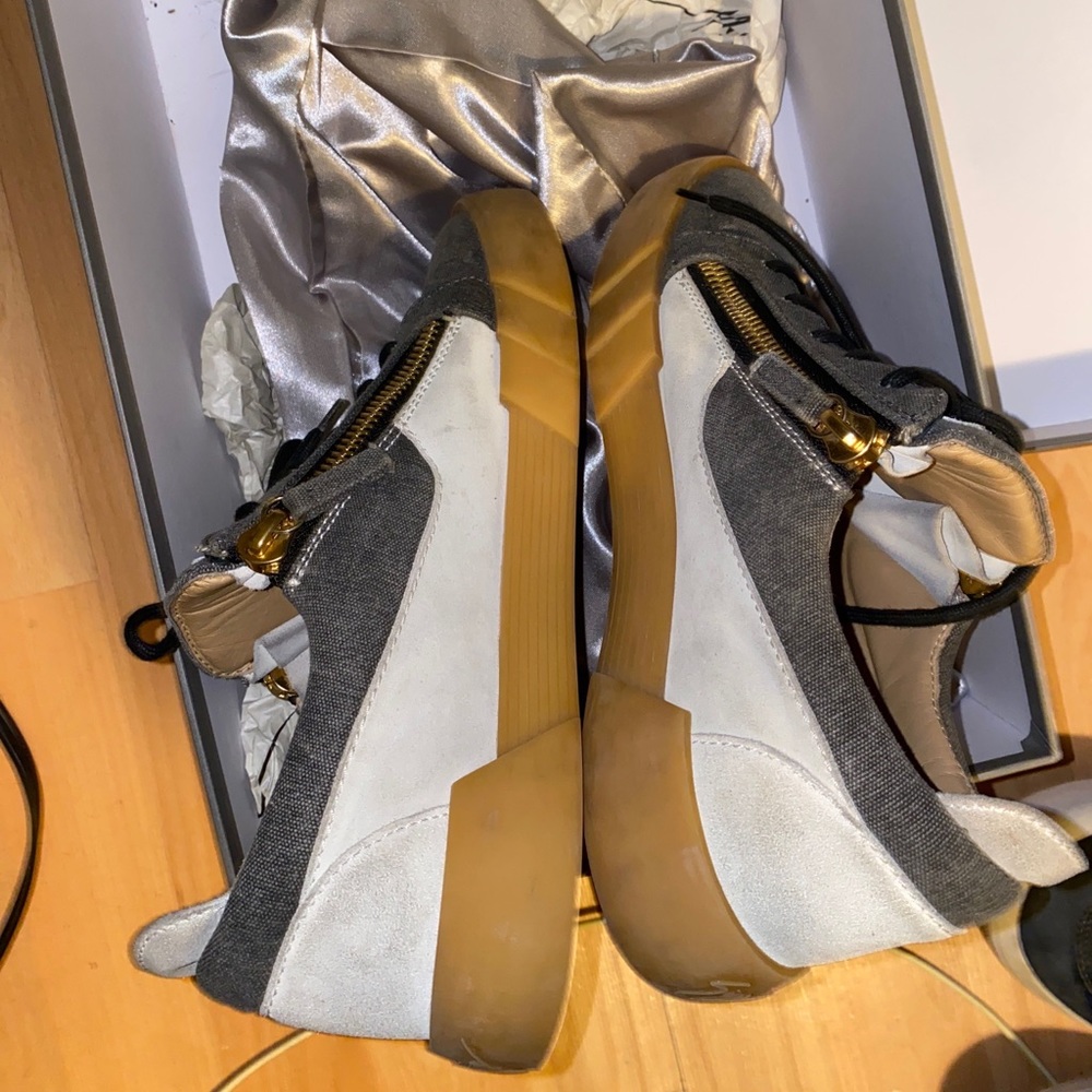 Giuseppe Zanotti shoes bought at saks fifth in Sherway I’m a 9.5 fit me tight
